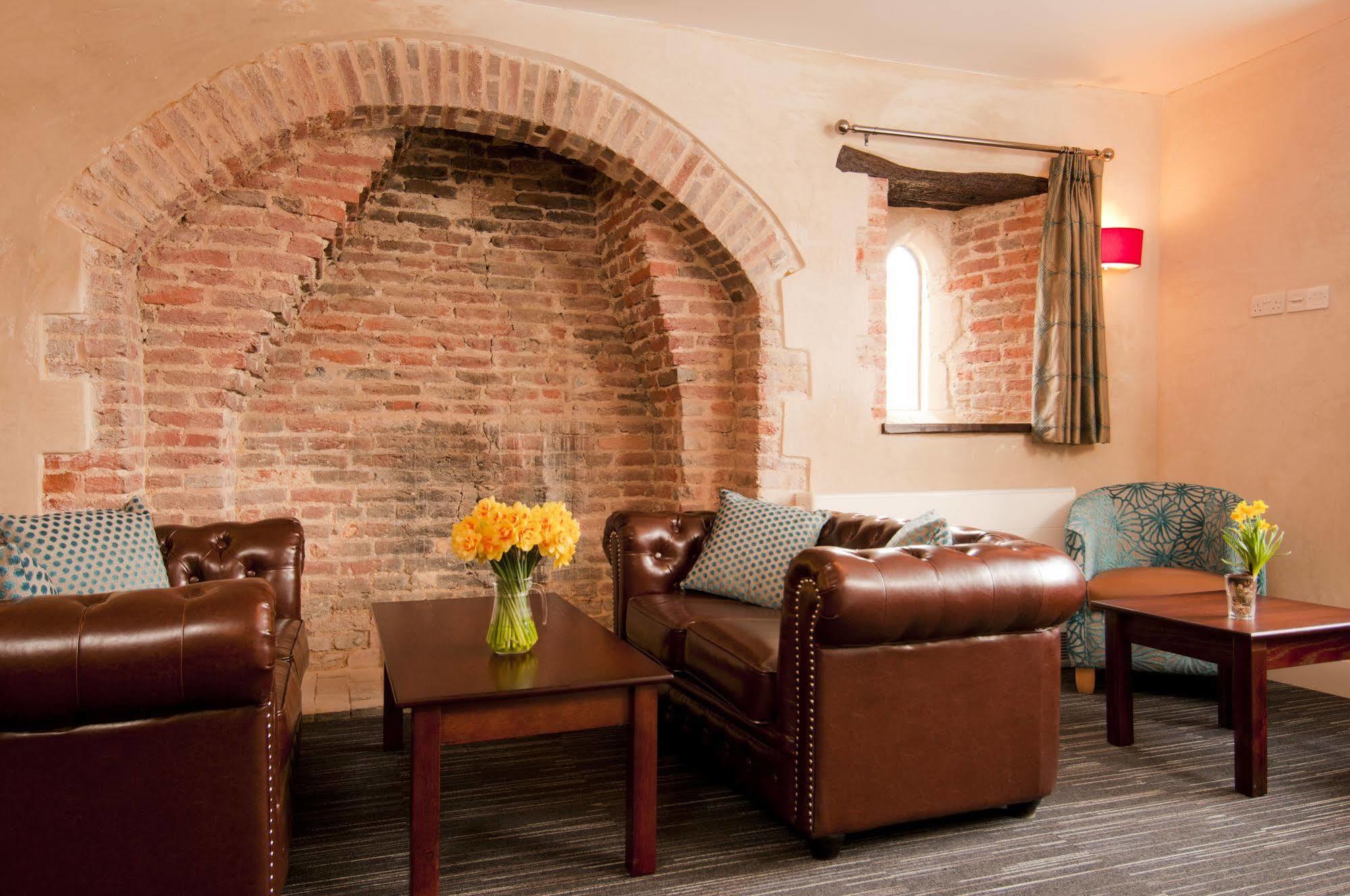 Yha South Downs Hostel Lewes Ngoại thất bức ảnh